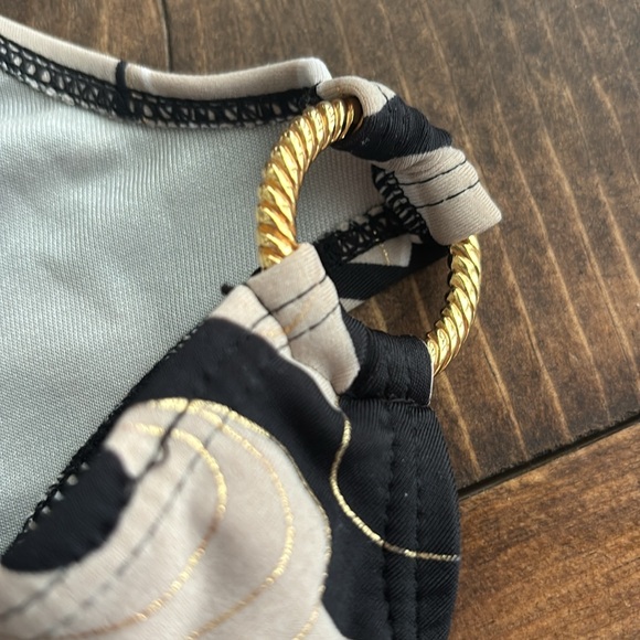 Super Cute One Piece Swimsuit - Picture 6 of 6